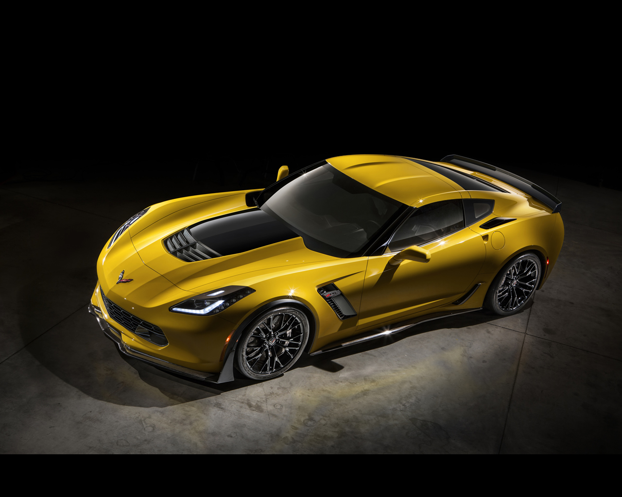 Zo6 Corvette Release Date Price And Specs