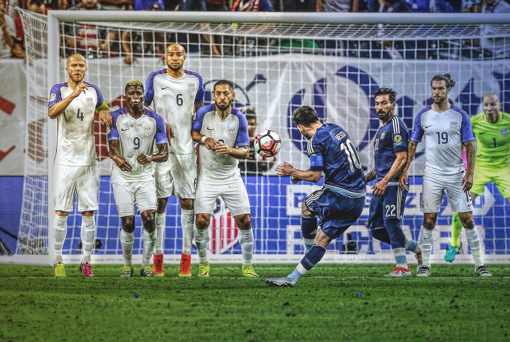Messi Argentina Kick HDr Wallpaper By Subhan22