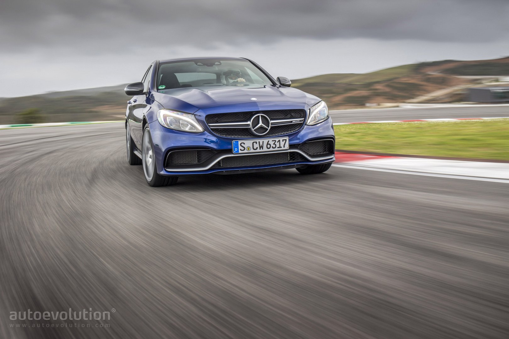 2016 Mercedes AMG C63 and C63 S HD Wallpapers the