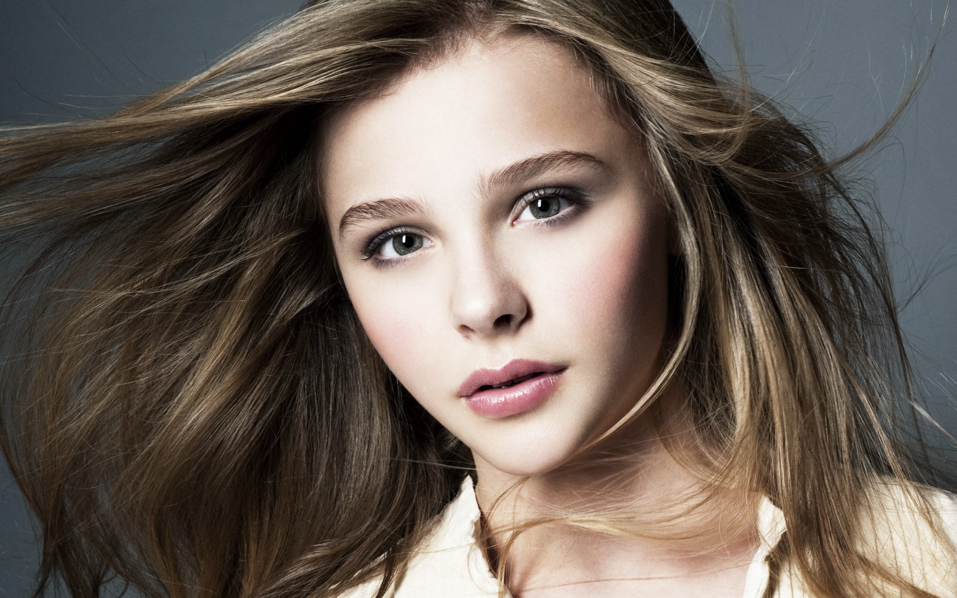 Chlo Grace Moretz Wallpaper High Resolution And Quality