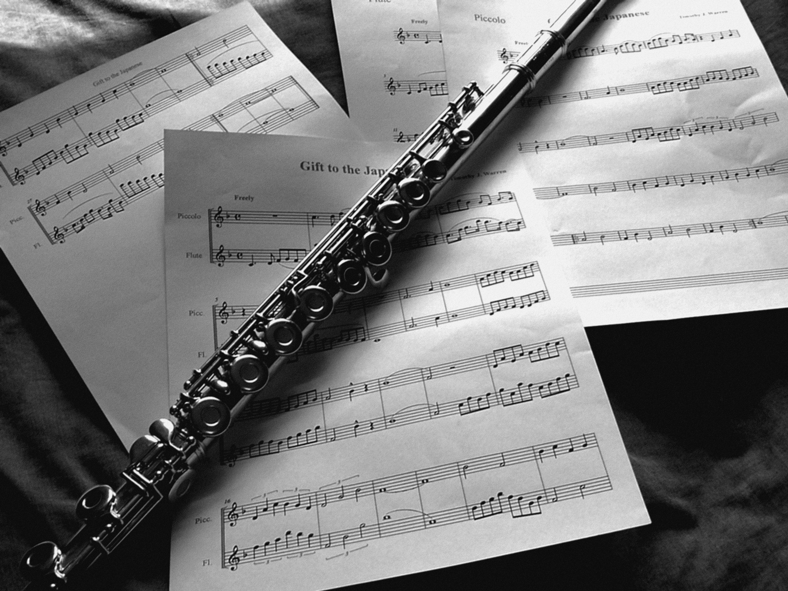 Flute Wallpaper HD S29x48n 4usky