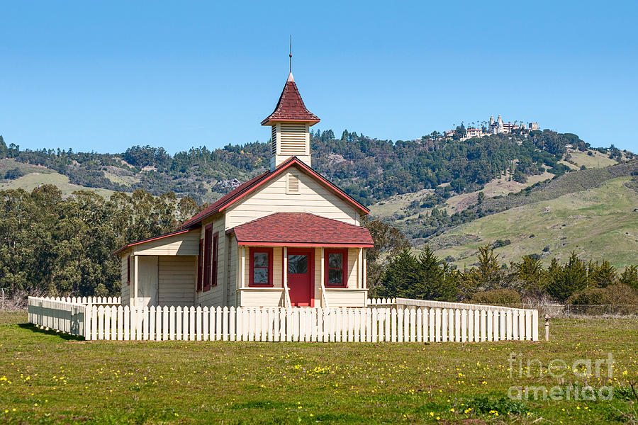 The Old San Simeon Schoolhouse In California With Famous