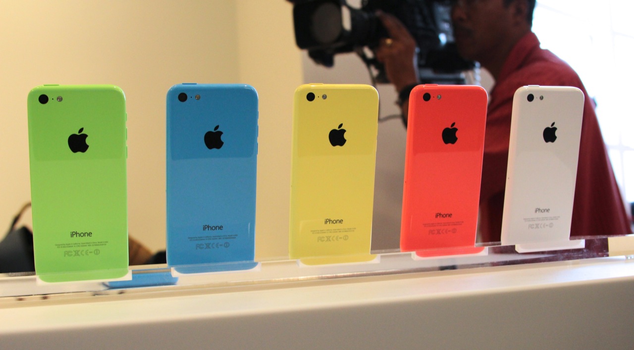 On With The iPhone 5s And 5c Update Video Ars Technica