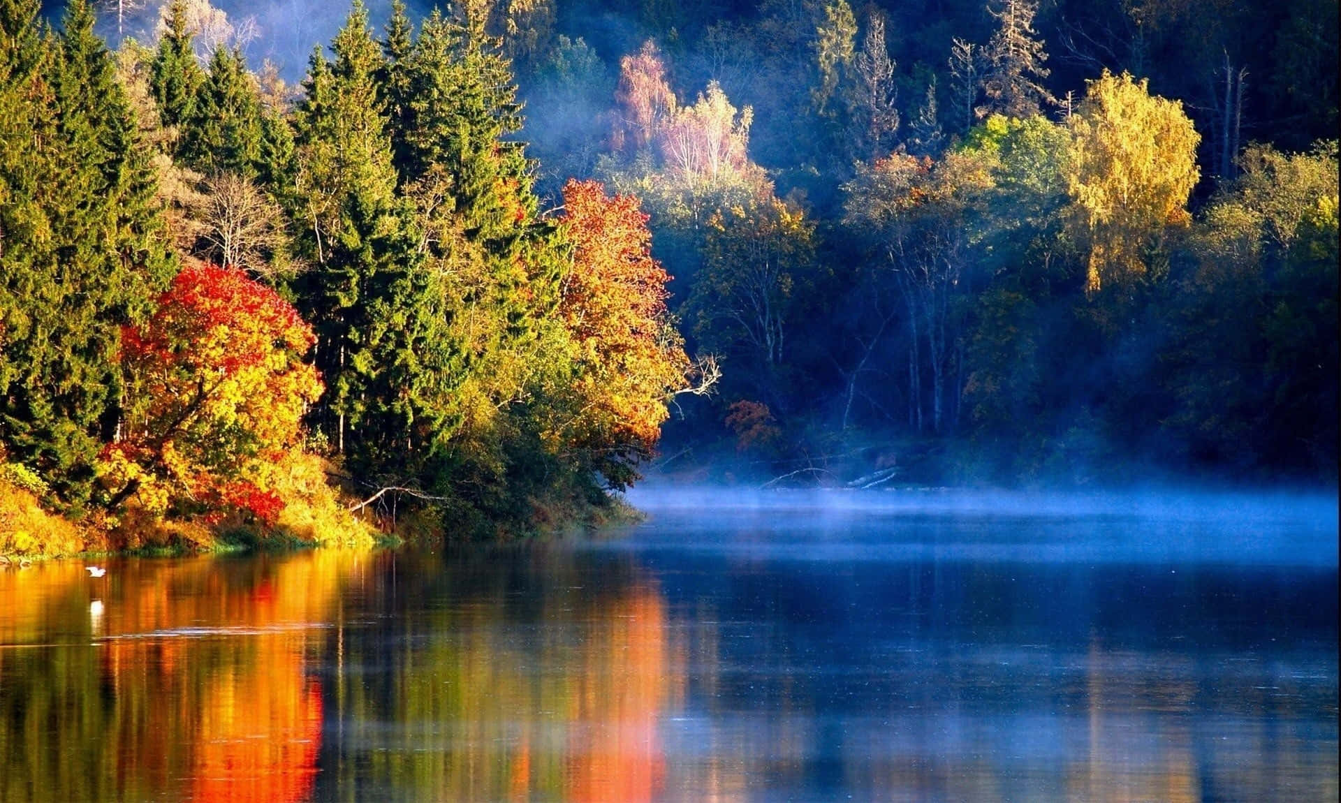 Beautiful Lake Wallpaper
