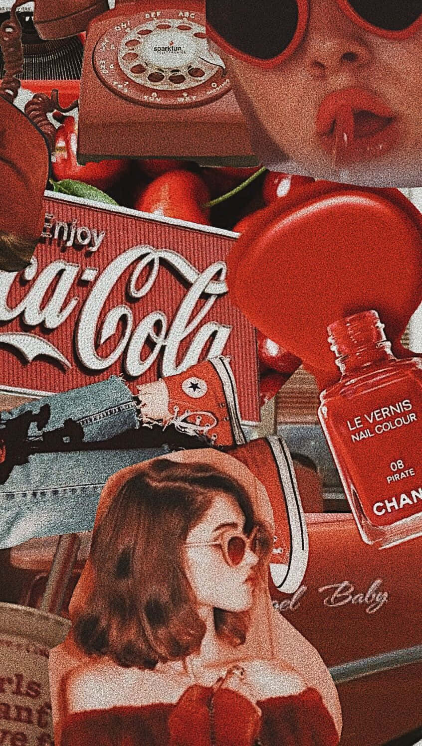 Vintage Girl Aesthetic Wallpaper