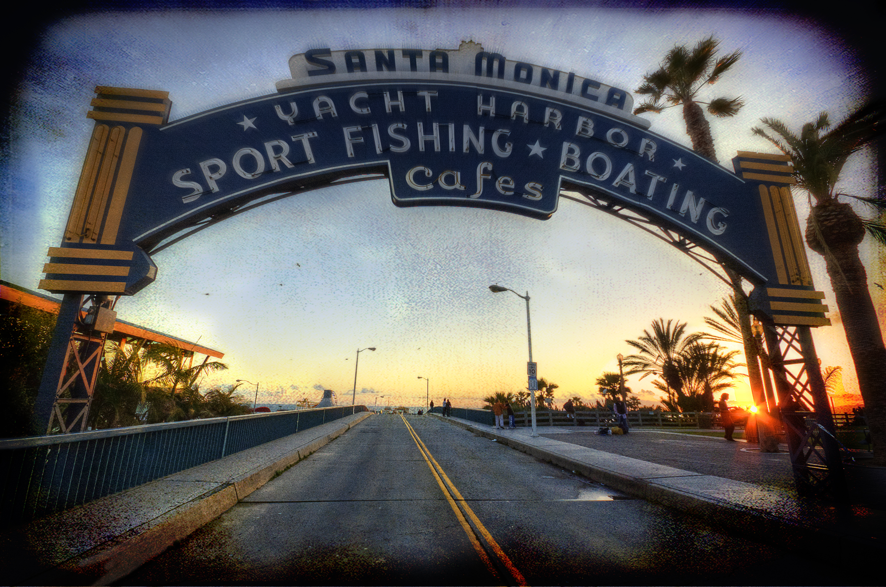 Locations Santa Monica Wallpaper Background