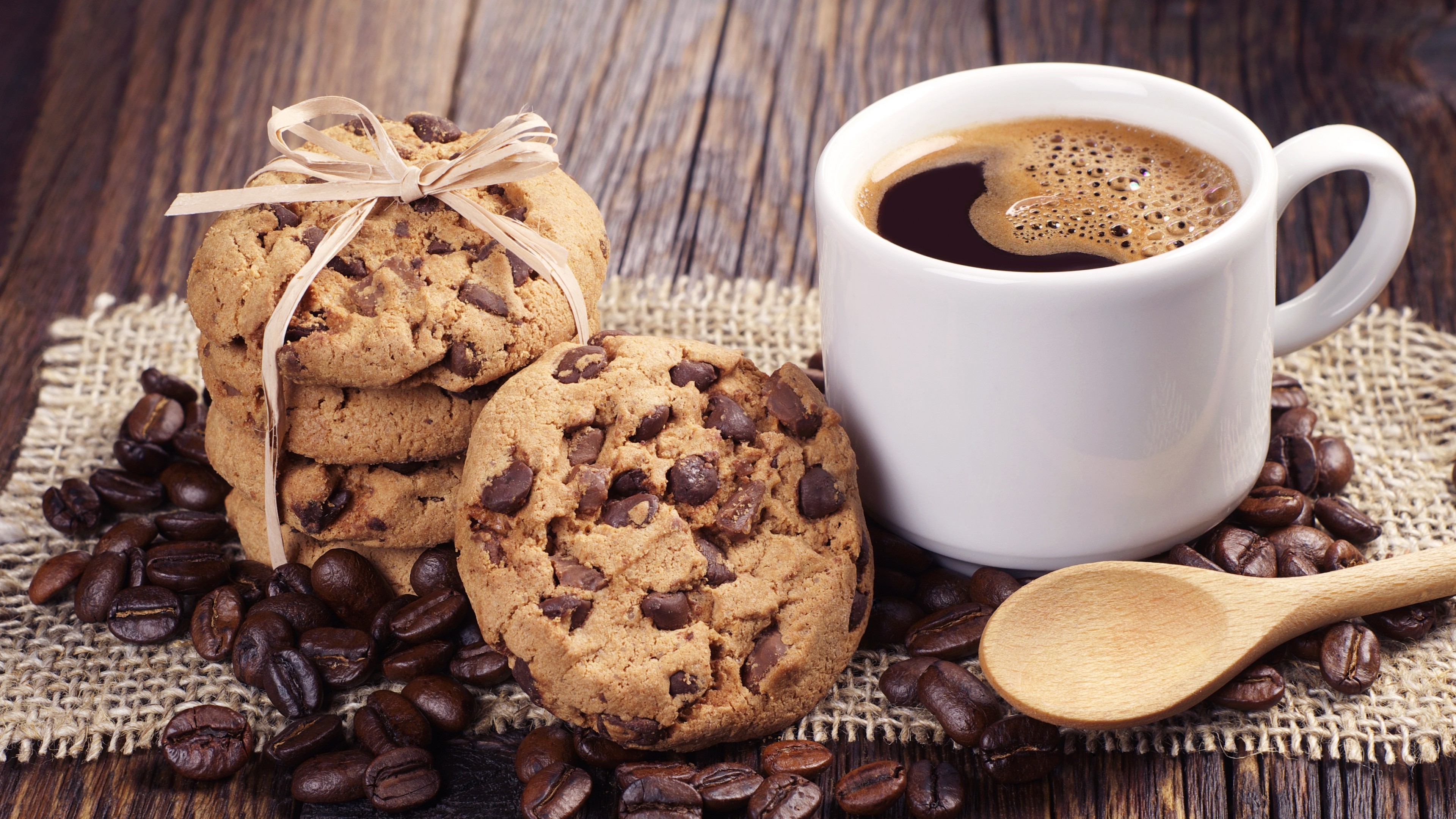 Cookies HD Desktop Wallpaper