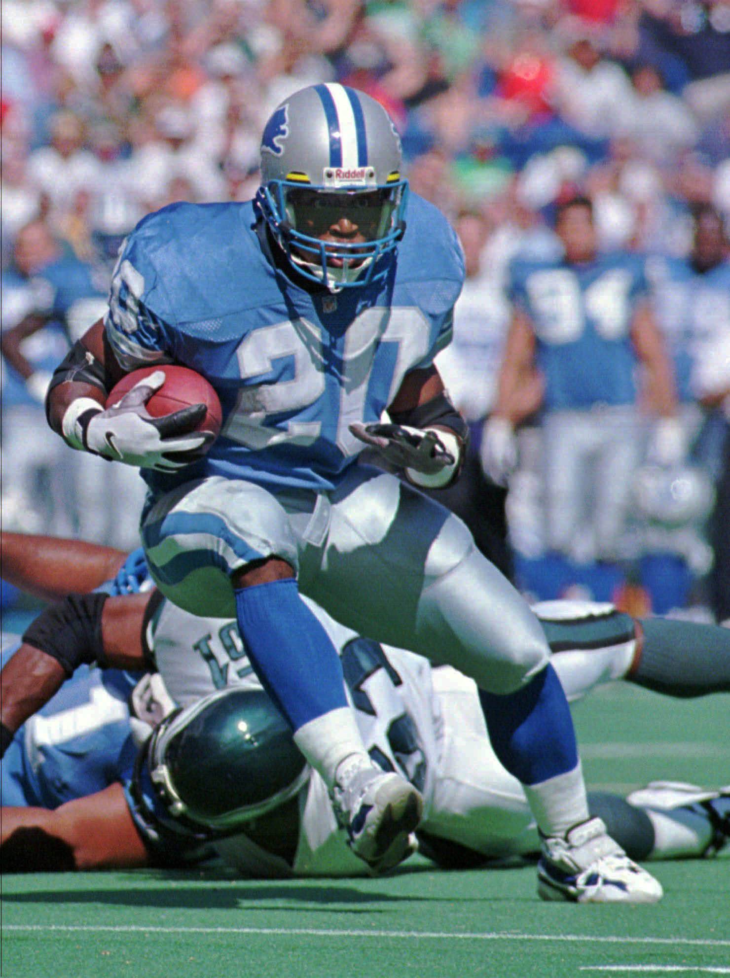 Running Back Barry Sanders The Greatest Of All Time