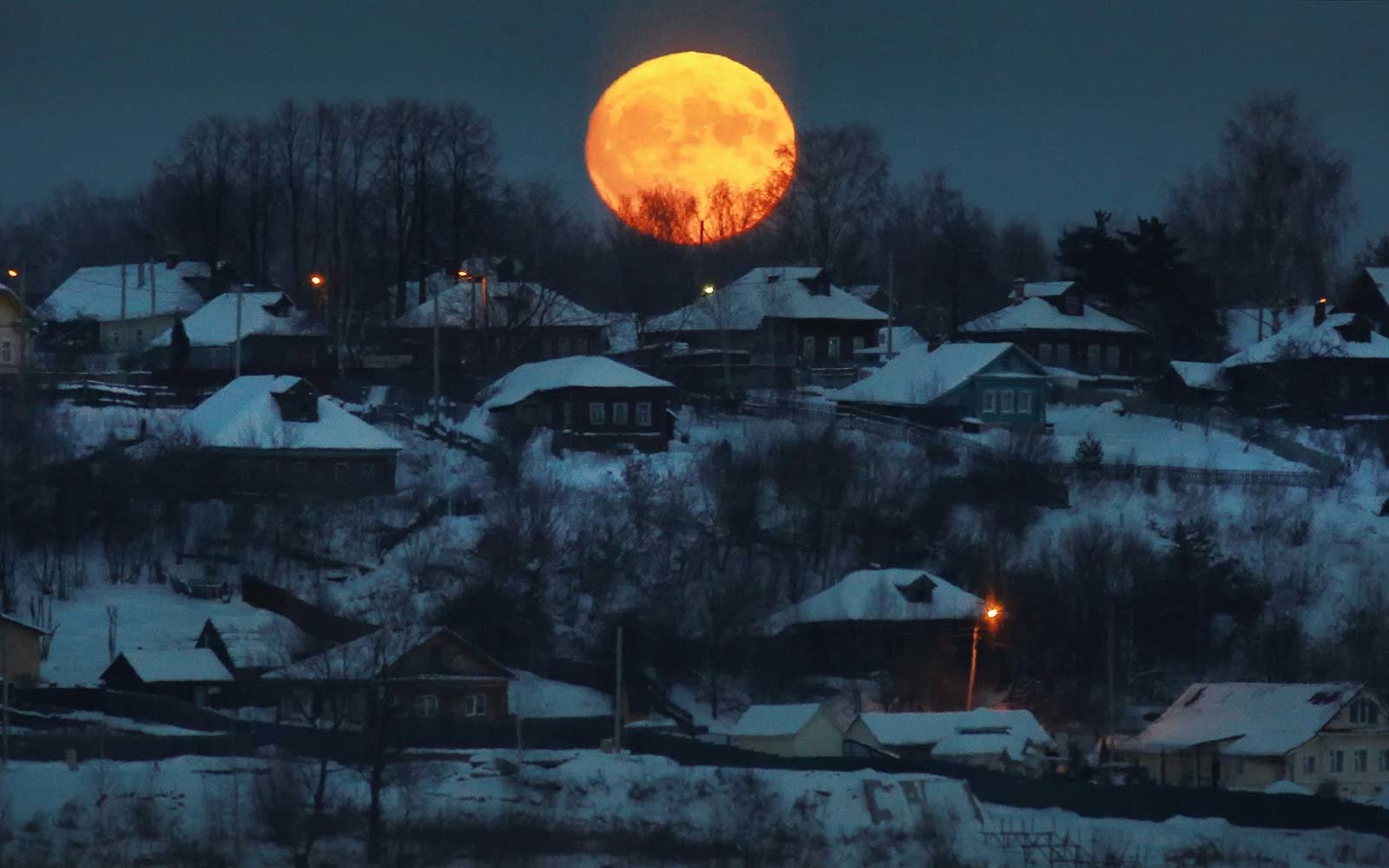 A Super Blue Blood Moon Is Coming Heres How to See It Travel
