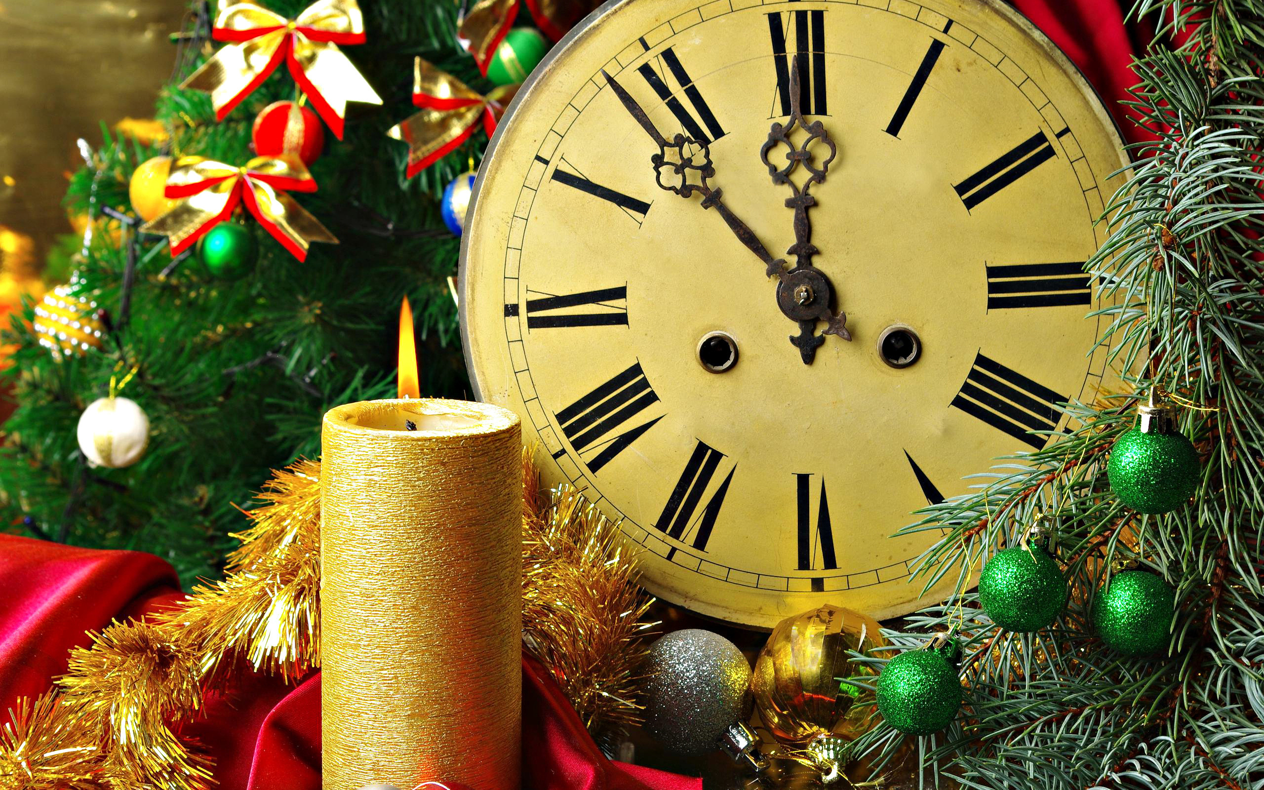New Year wallpapers Clock strikes twelve on New Year s Eve 2015 088680