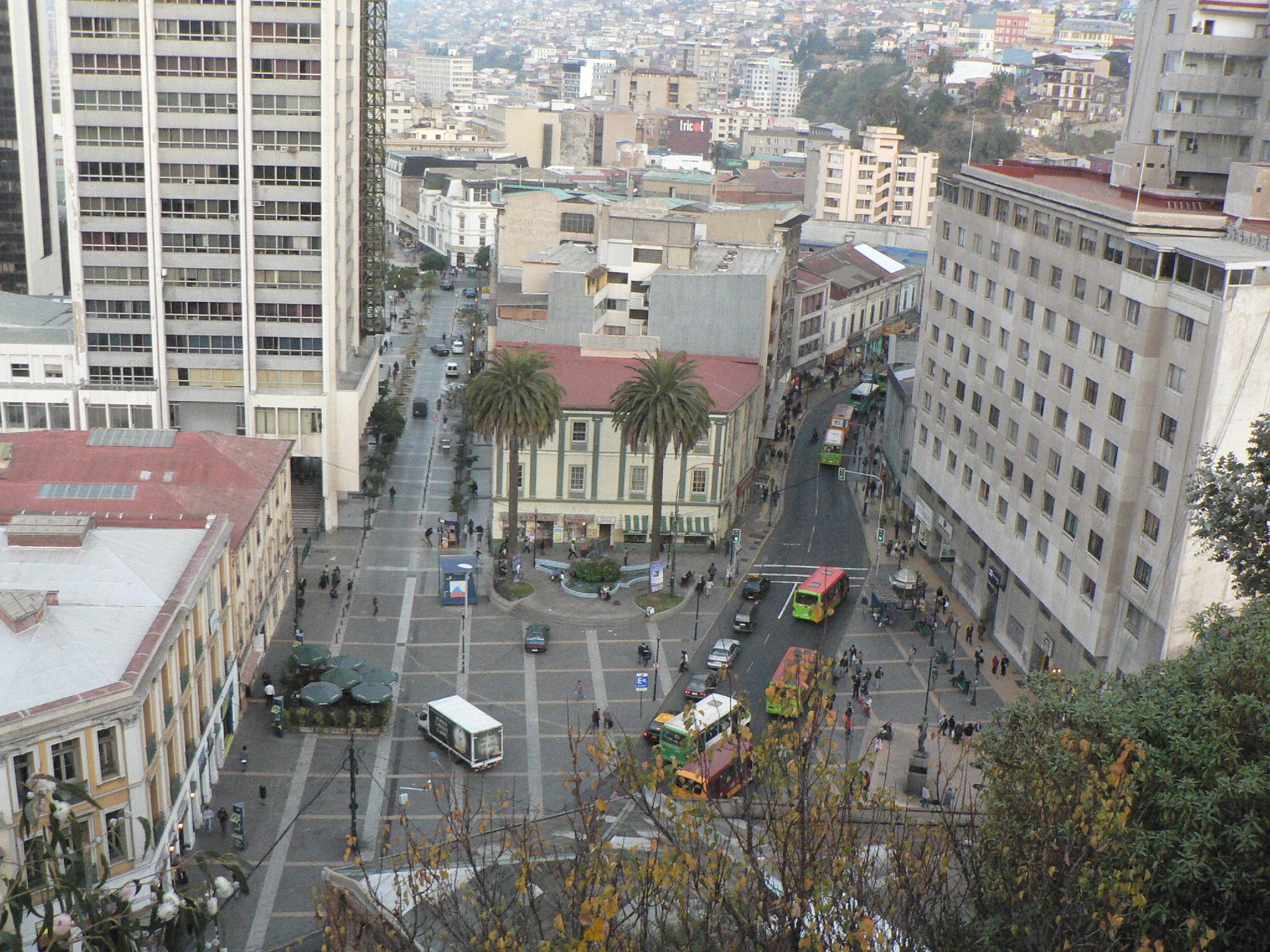 File Plaza De La Ciudadan A Valpo Jpg Wikimedia Mons