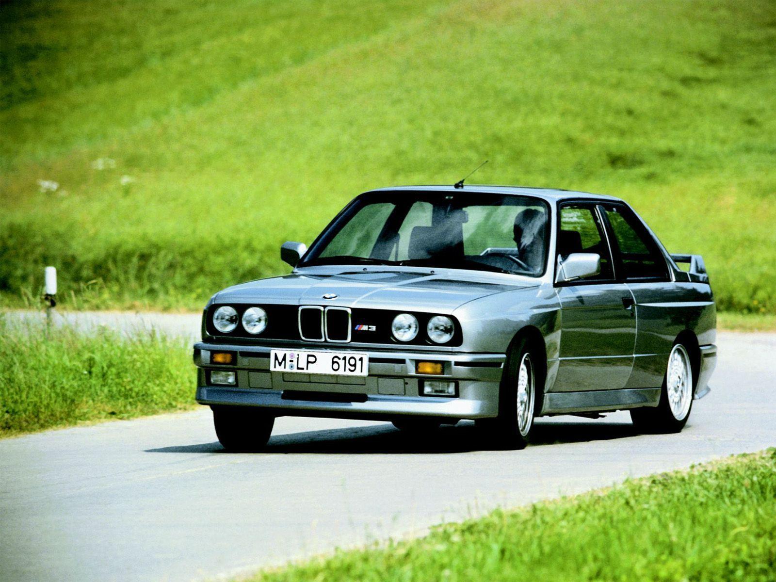 BMW E30 M3 Wallpapers