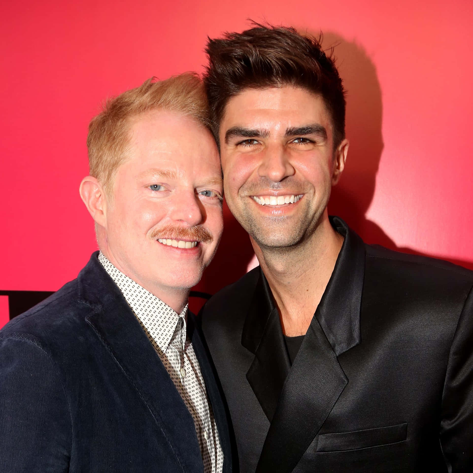 Jesse Tyler Ferguson X Wallpaper