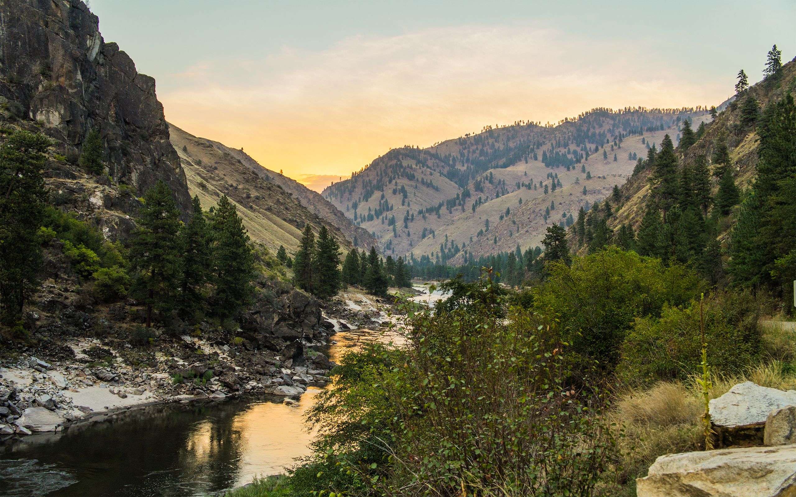 Salmon River Idaho By Artikfro Desktop And