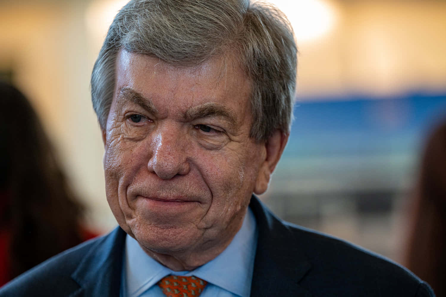 Roy Blunt Close Wallpaper