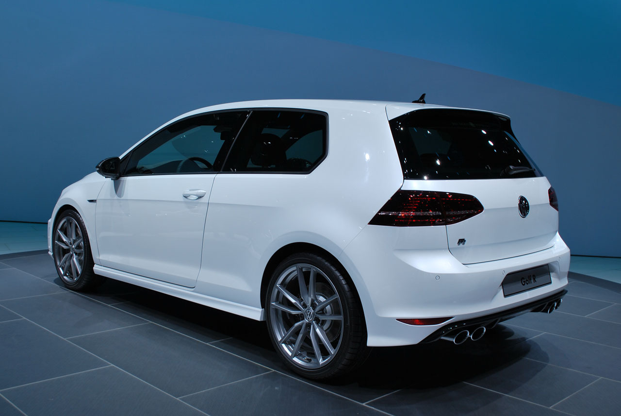 2014 Volkswagen Golf R HD Photo Wallpaper CarsWallpaperNet 1280x857