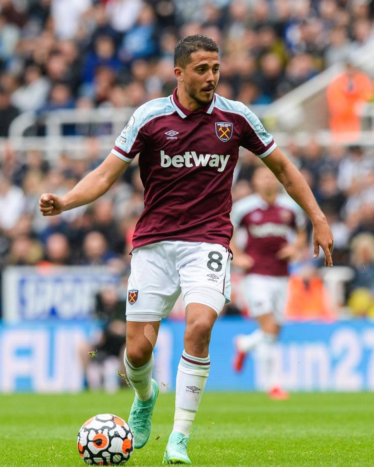 En Pablo Fornals X Wallpaper