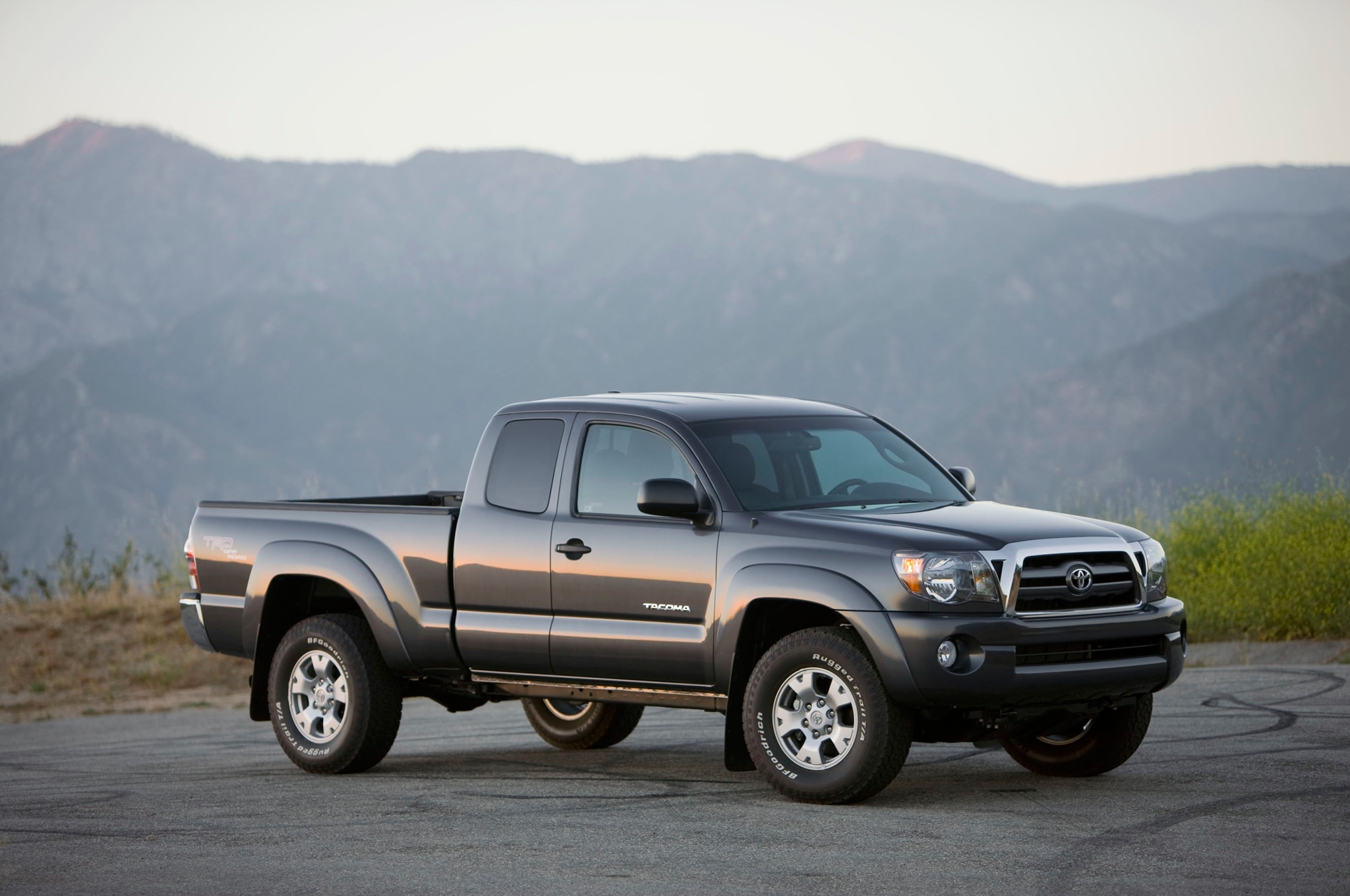 2010 Toyota Tacoma Reviews and Rating Motor Trend