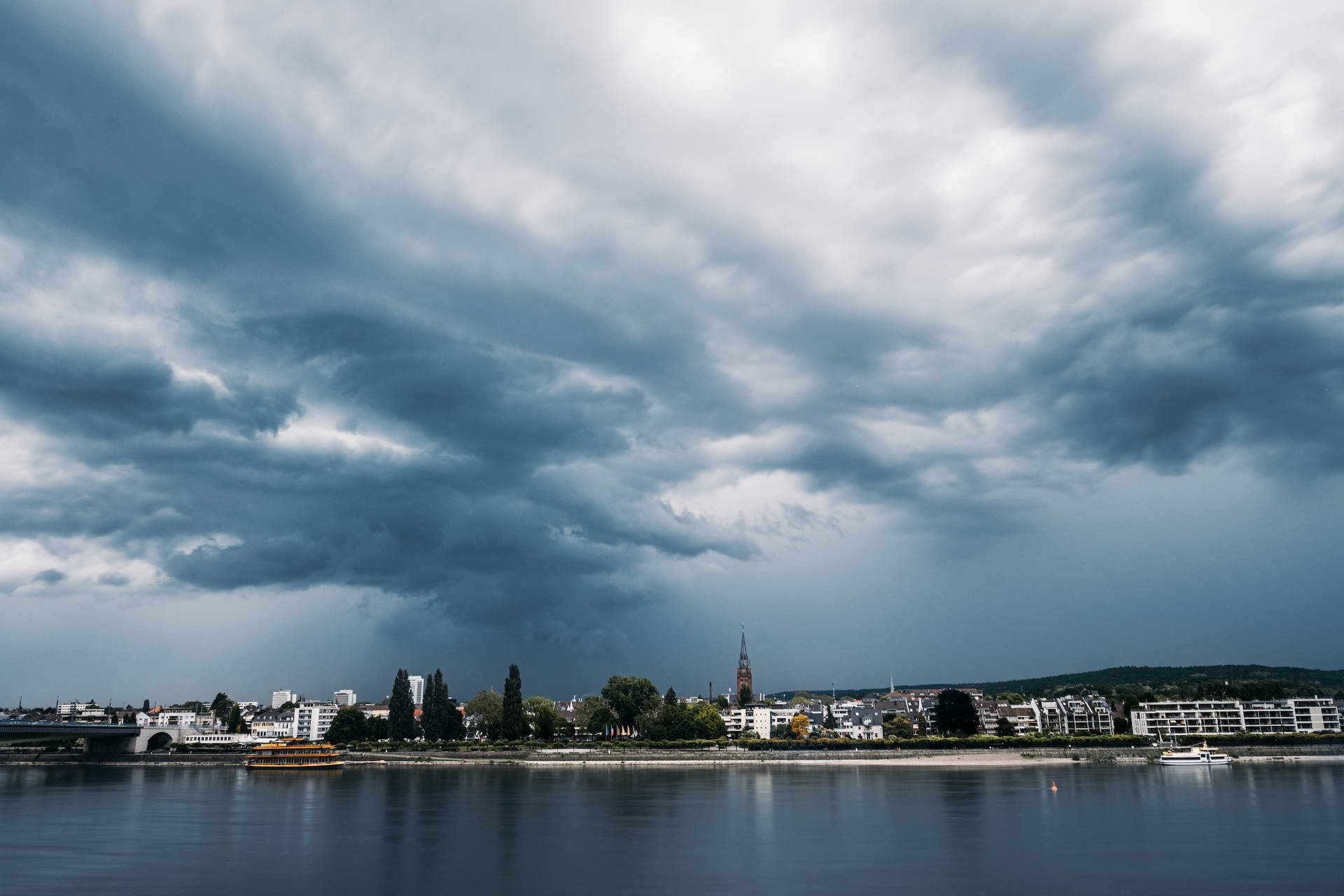 Cloudy Sky Wallpaper