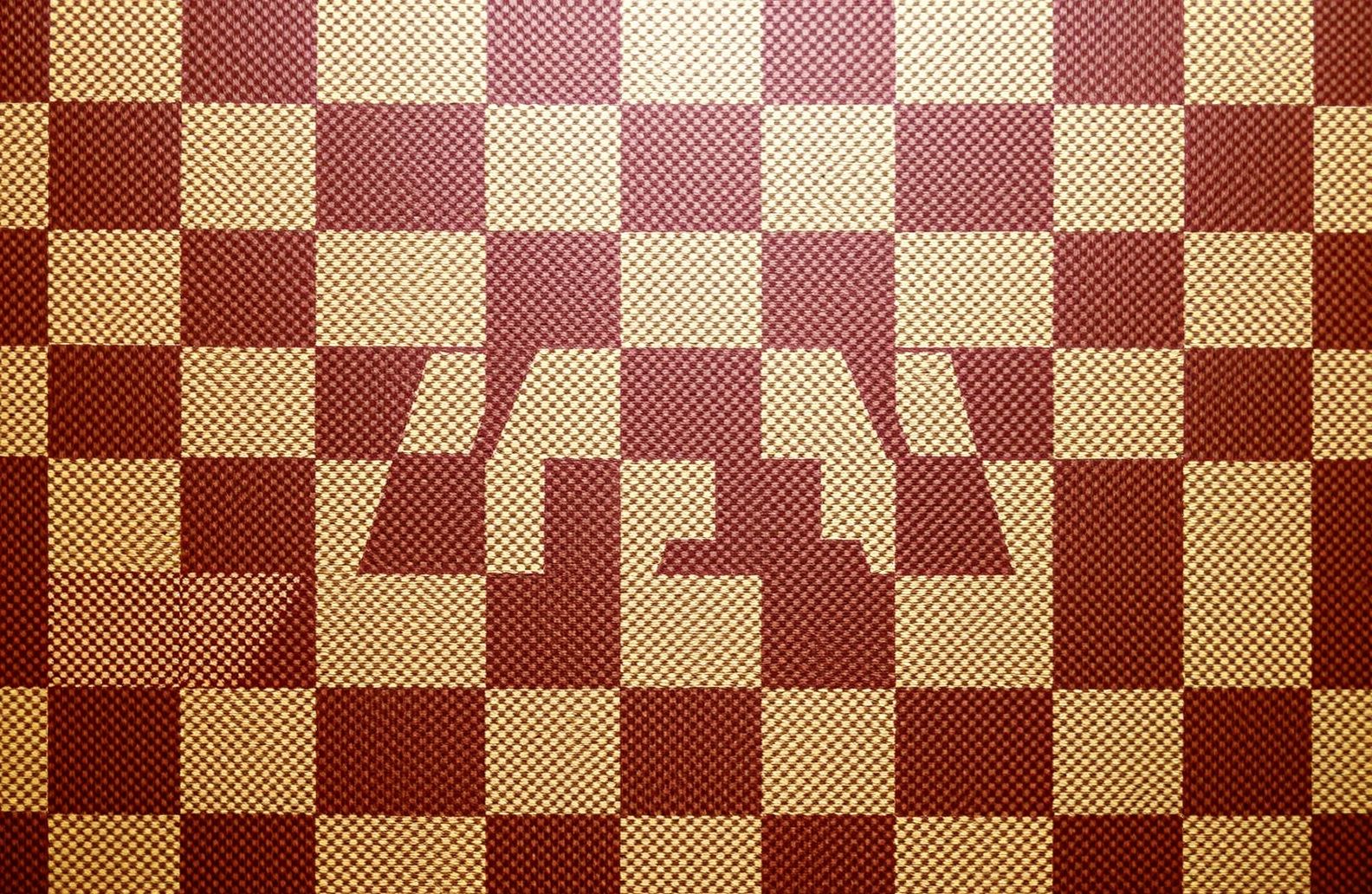 Louis Vuitton Damier Wallpaper