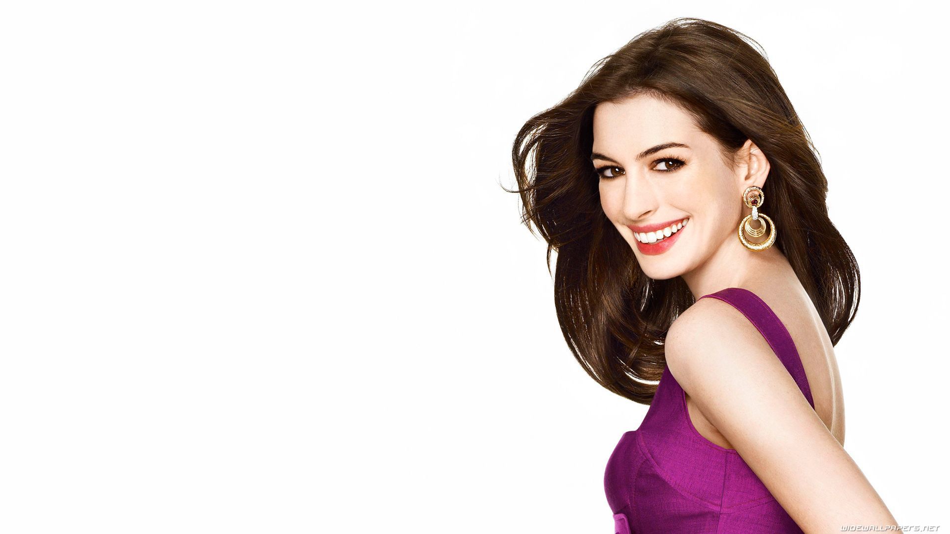 Anne Hathaway Wallpaper Image Photos Pictures Background