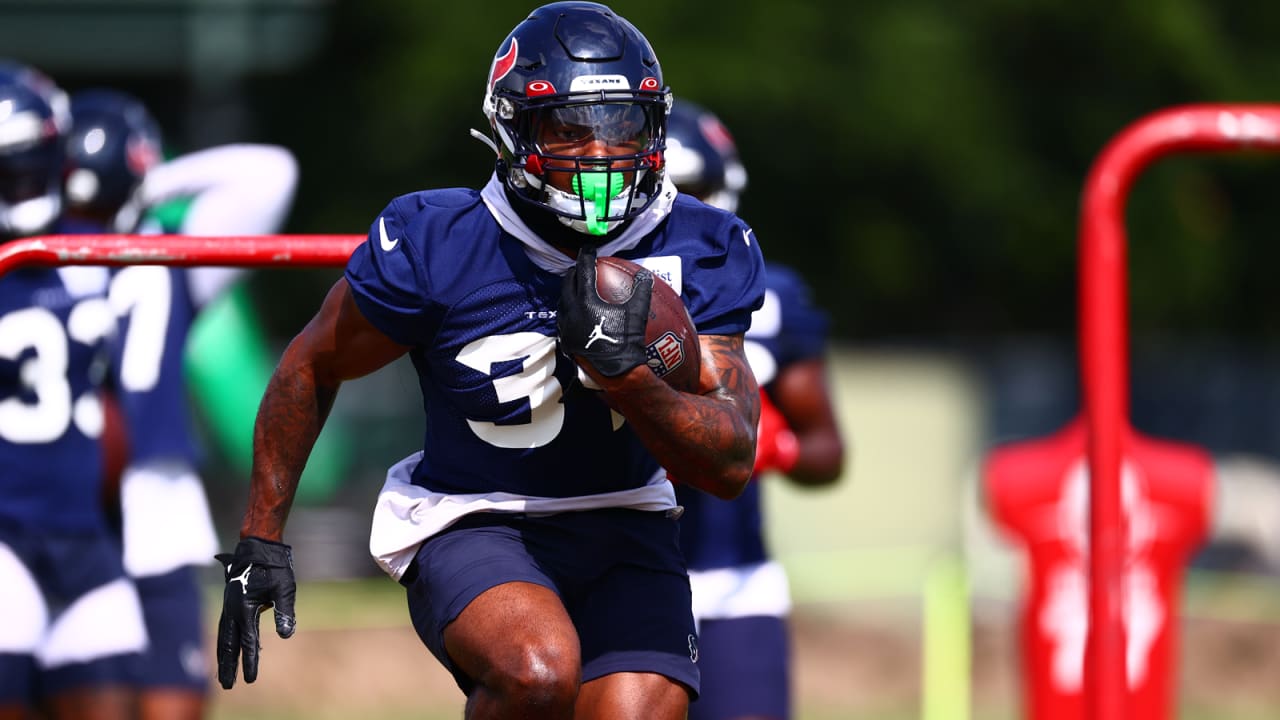 Houston Texans Rb Dameon Pierce Discusses Playing In A New Offensive Wallpaper