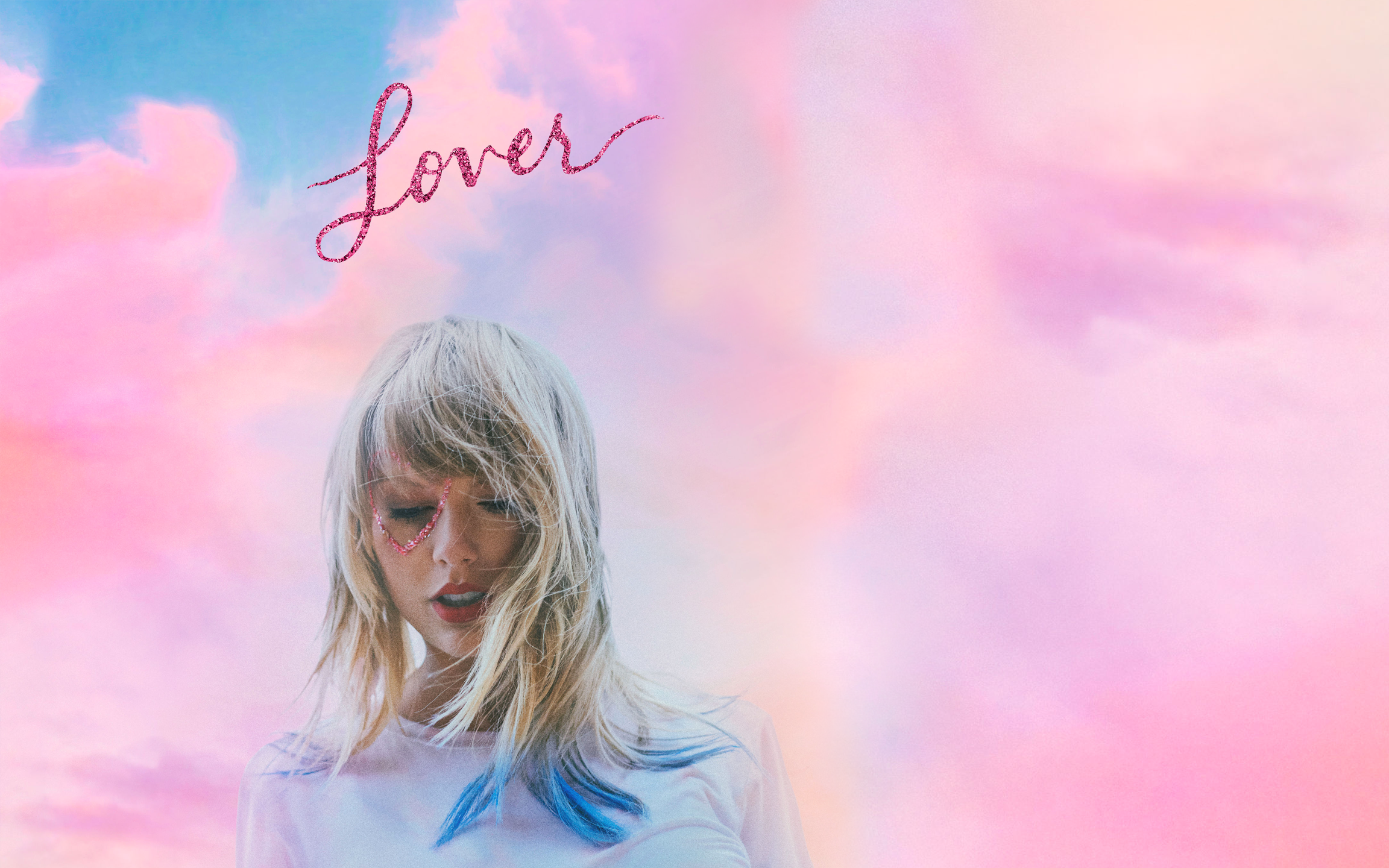 Made a desktop wallpaper featuring the Lover album cover and