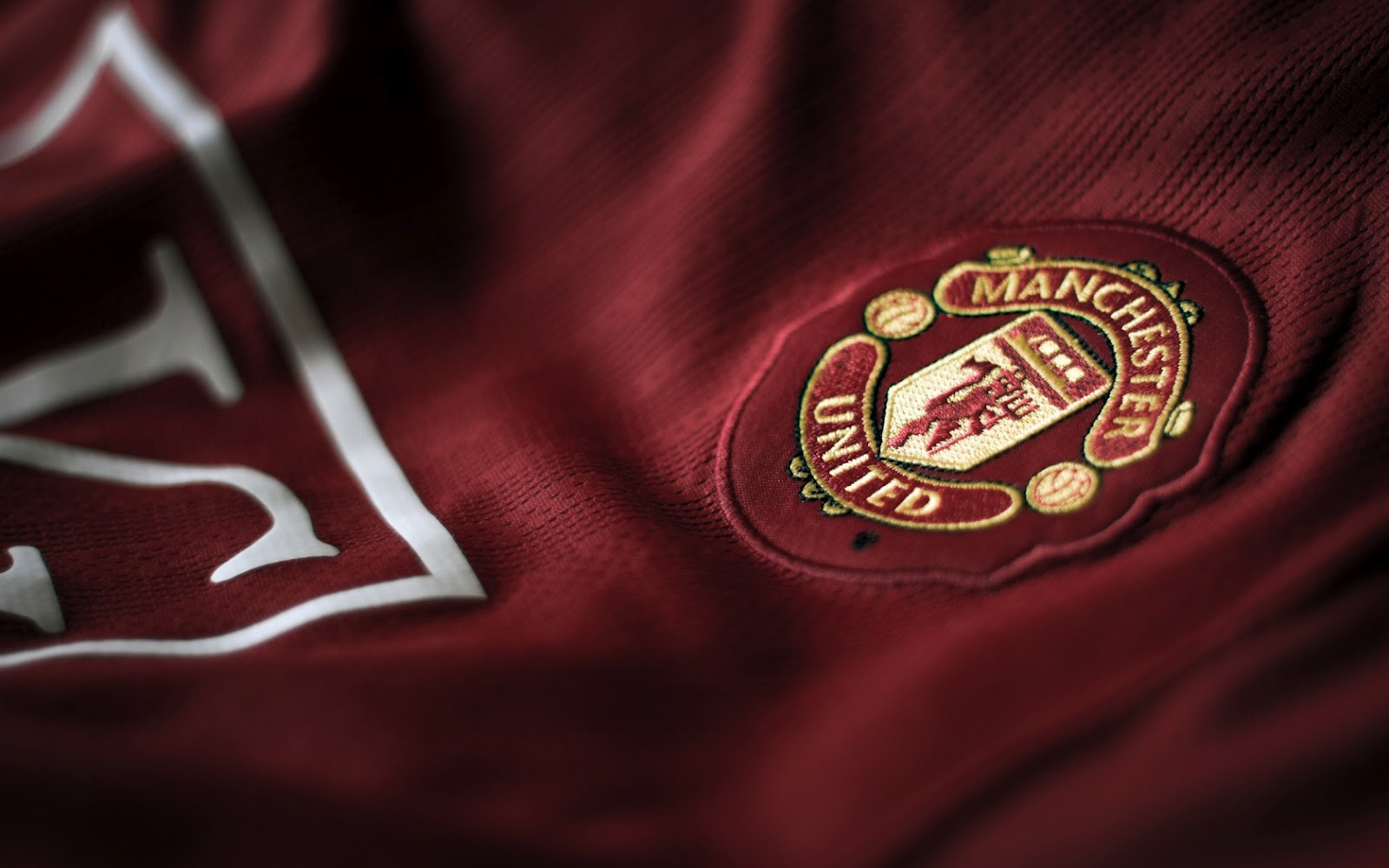 Manchester United Fc Uniforms HD Wallpaper Desktop
