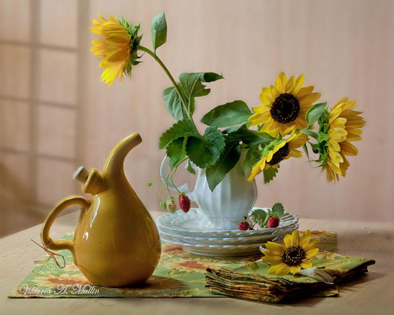 Sunflower Teapot High Quality And Resolution Wallpaper