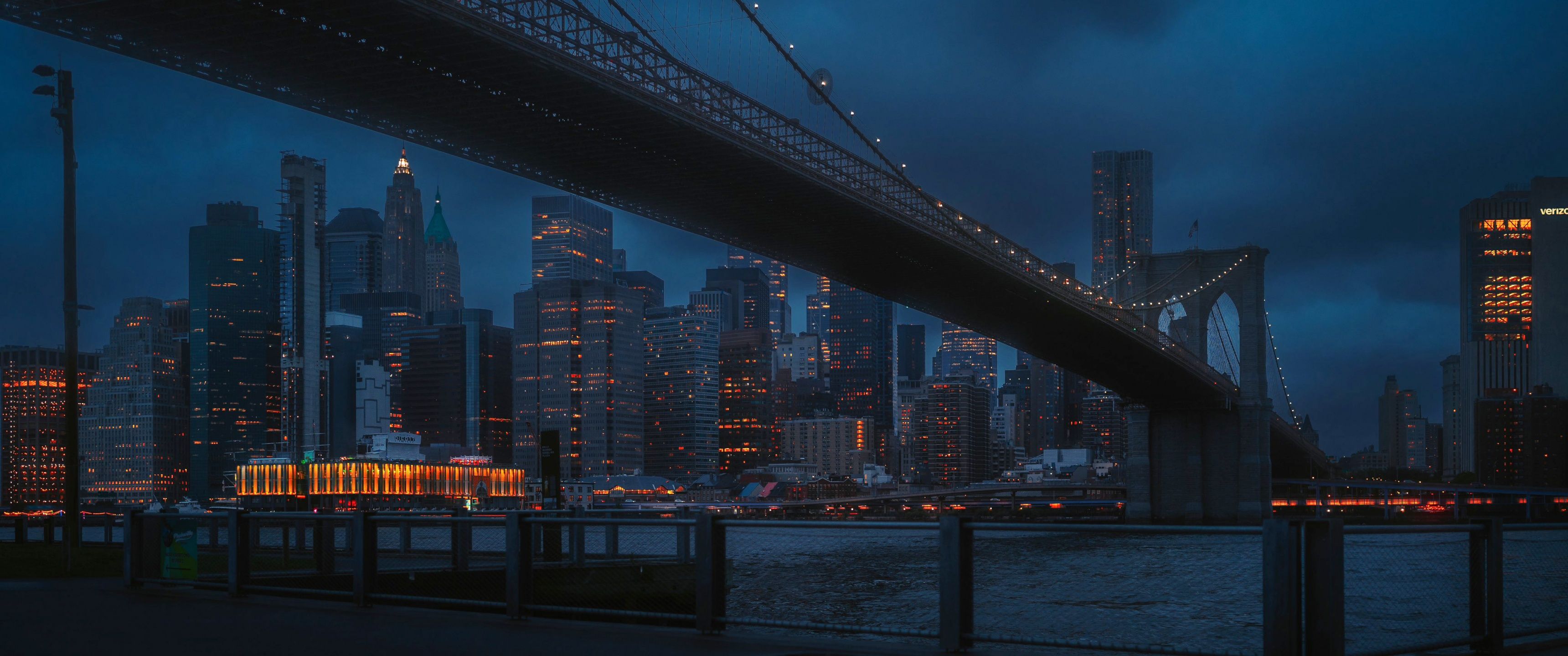 City Aesthetic Wallpaper