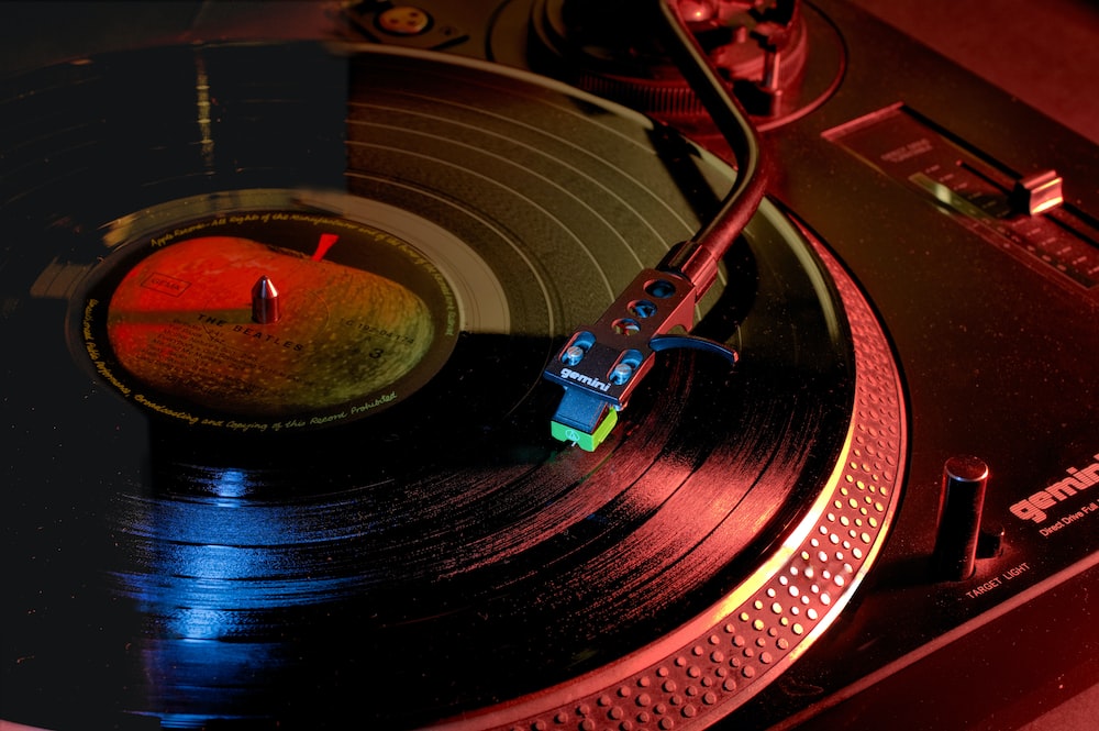 450 Turntable Pictures Download Free Images on