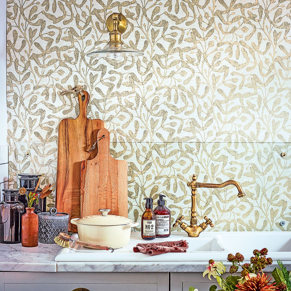 Modern Kitchen Wallpaper Ideas