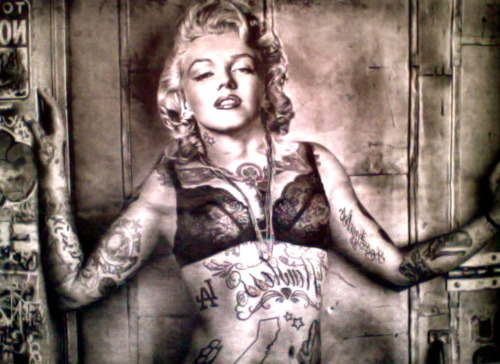 Vintage Oddities And Whatever Catches My Eye Tatted Marilyn
