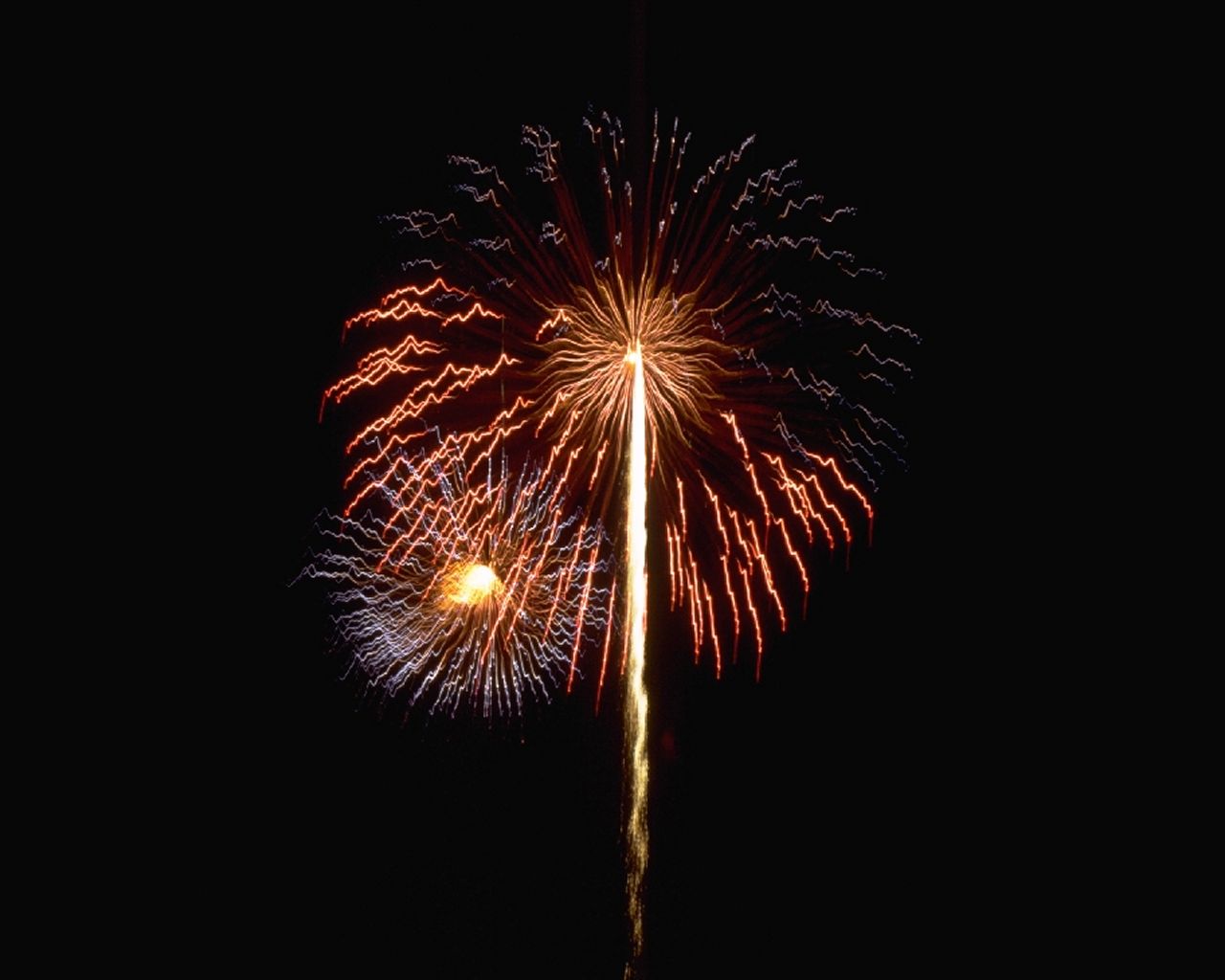 Fireworks Wallpaper Desktop Image