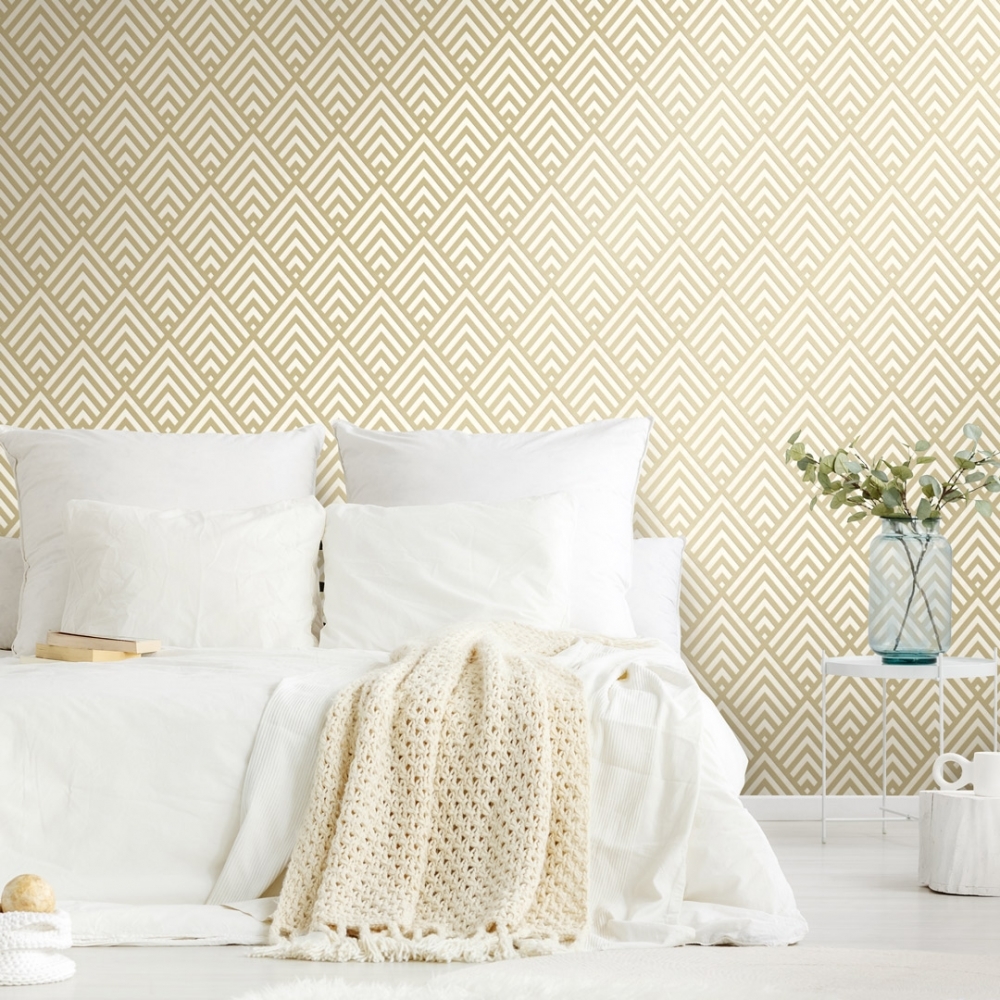 Henderson Interiors Shard Glitter Geometric Wallpaper White Gold