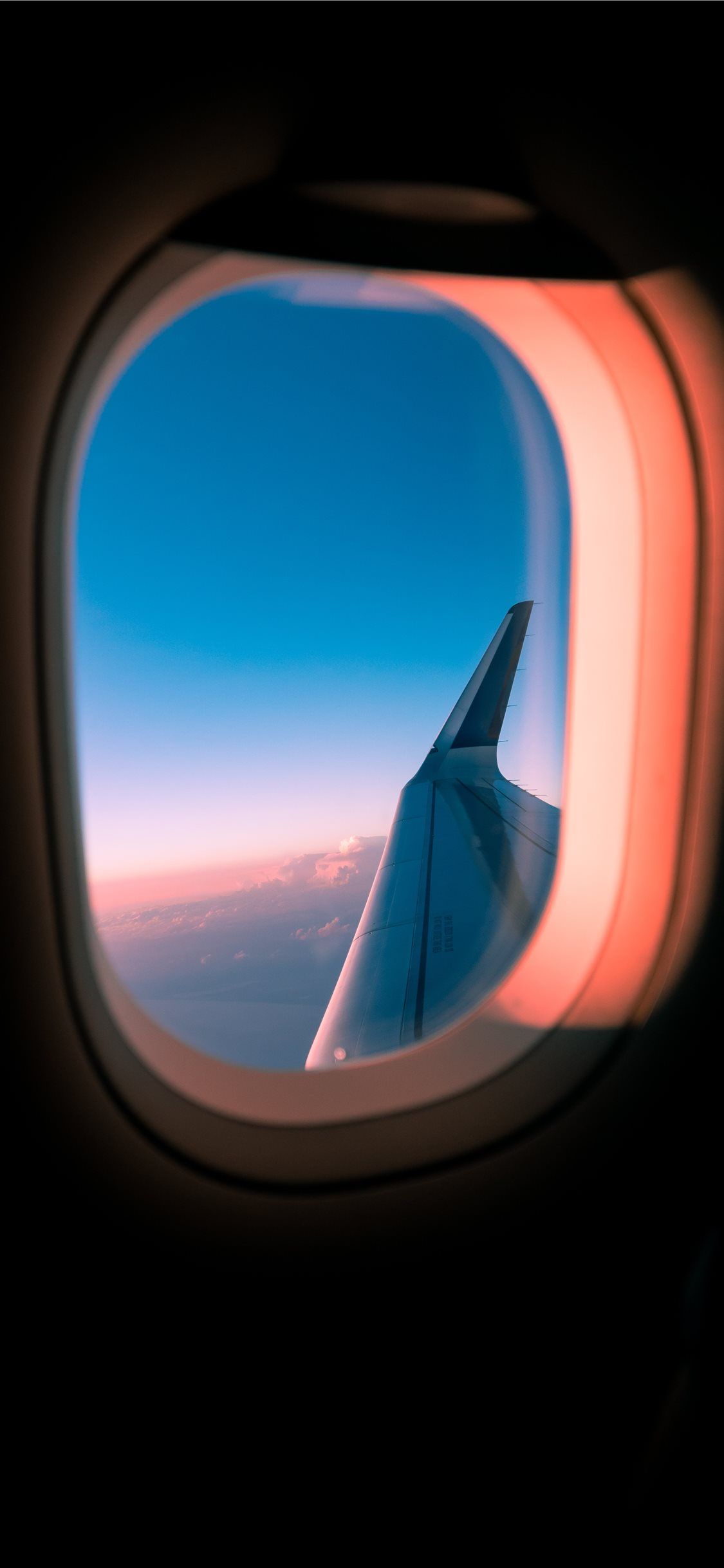 Plane iPhone X Wallpaper