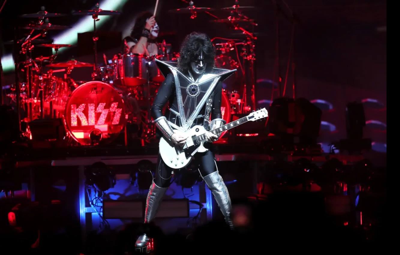 Kiss Image Tommy Memphis Tennessee February Fedex