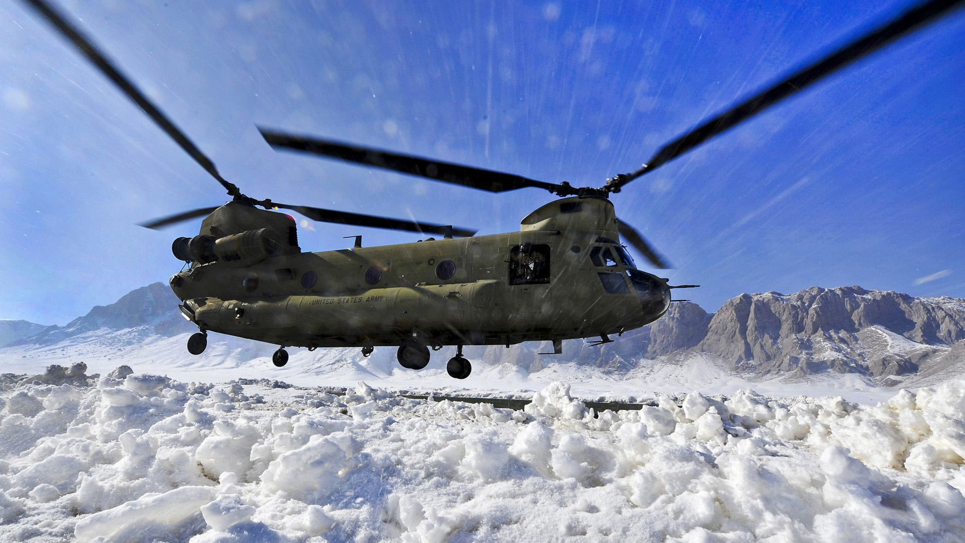 Chinook Helicopter Wallpaper HD S
