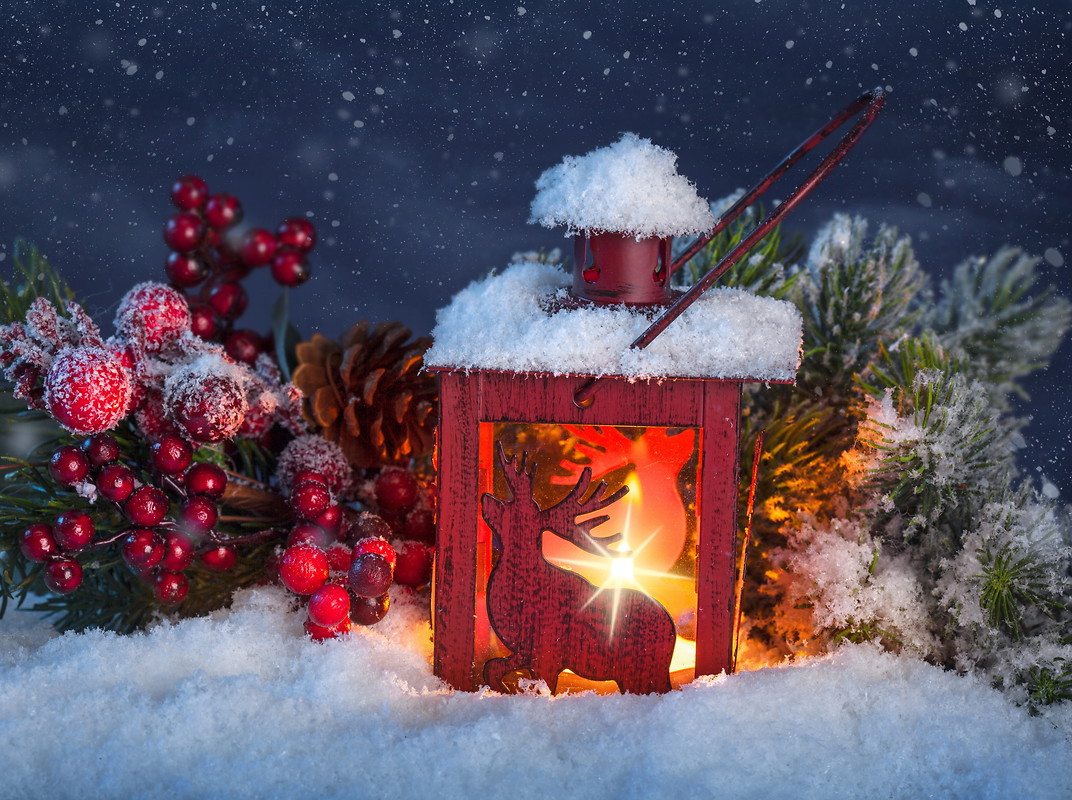 Christmas Lantern HD Wallpaper To Your Mobile Phone Or Tablet