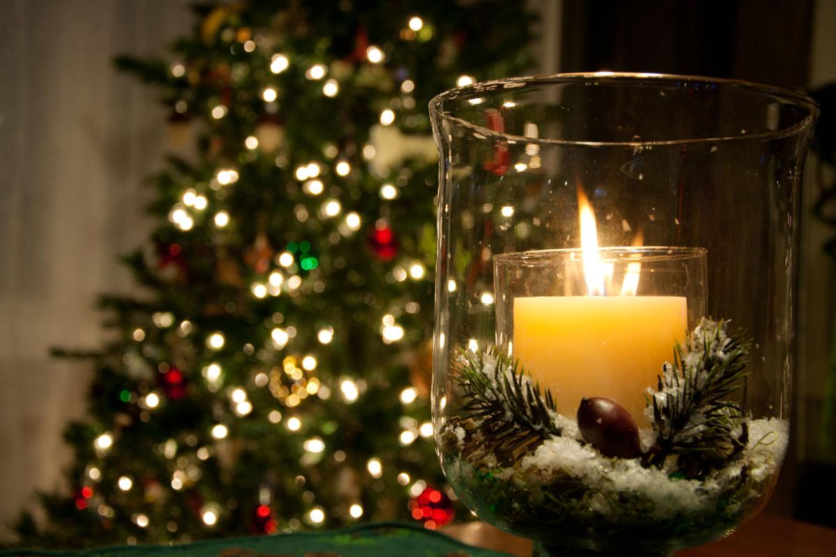 Landmarks 28th Holiday Candlelight Tour Is Dec The Weekly