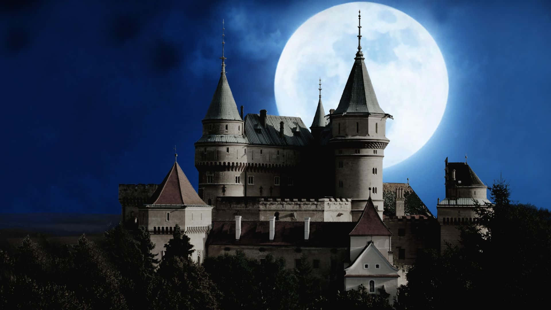 Castle Aesthetic Wallpaper