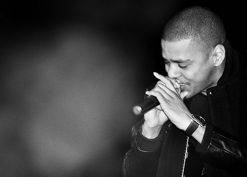 Cole kicks a new freestyle at Kendrick Lamar show in North Carolina