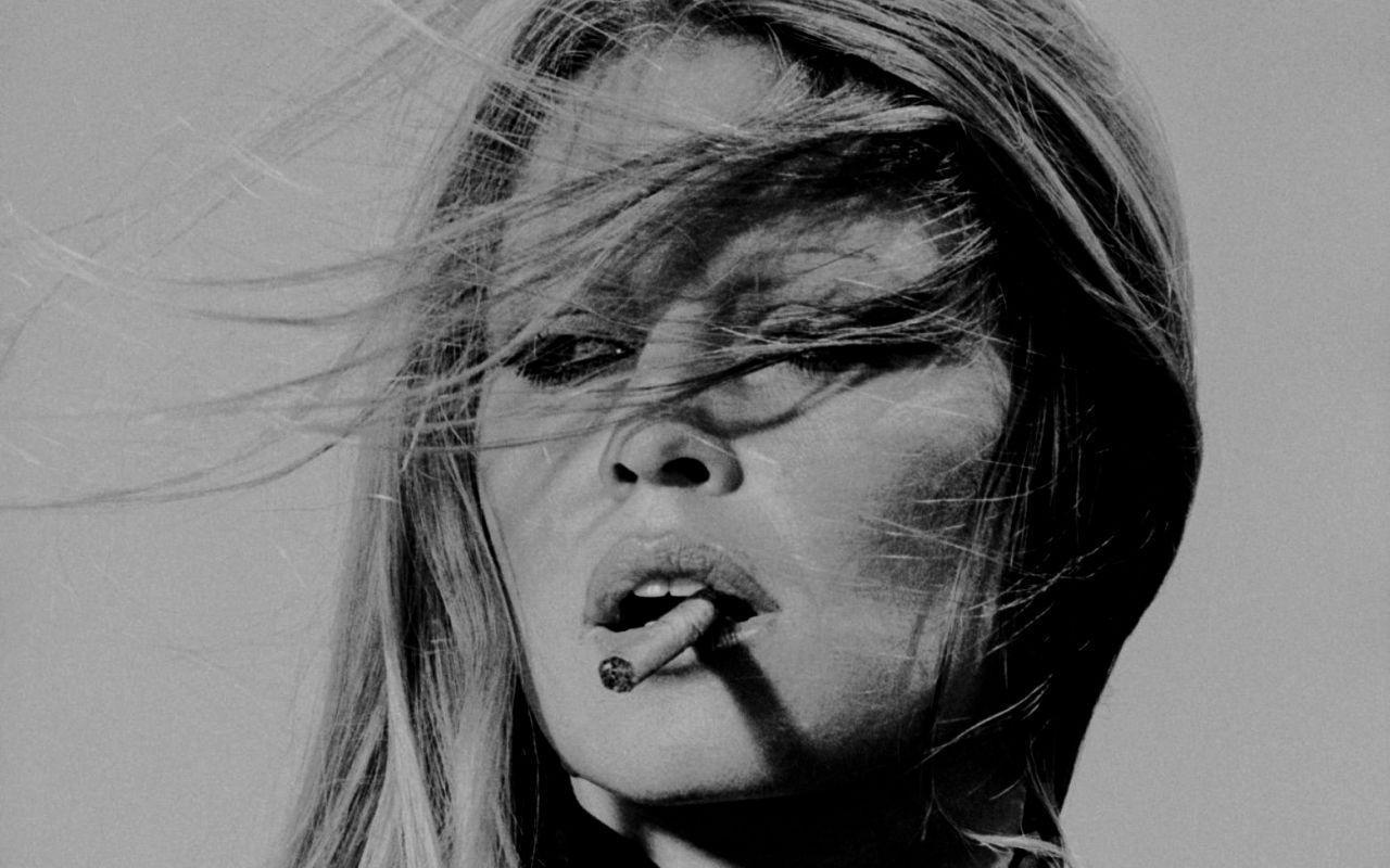 Brigitte Bardot Wallpaper