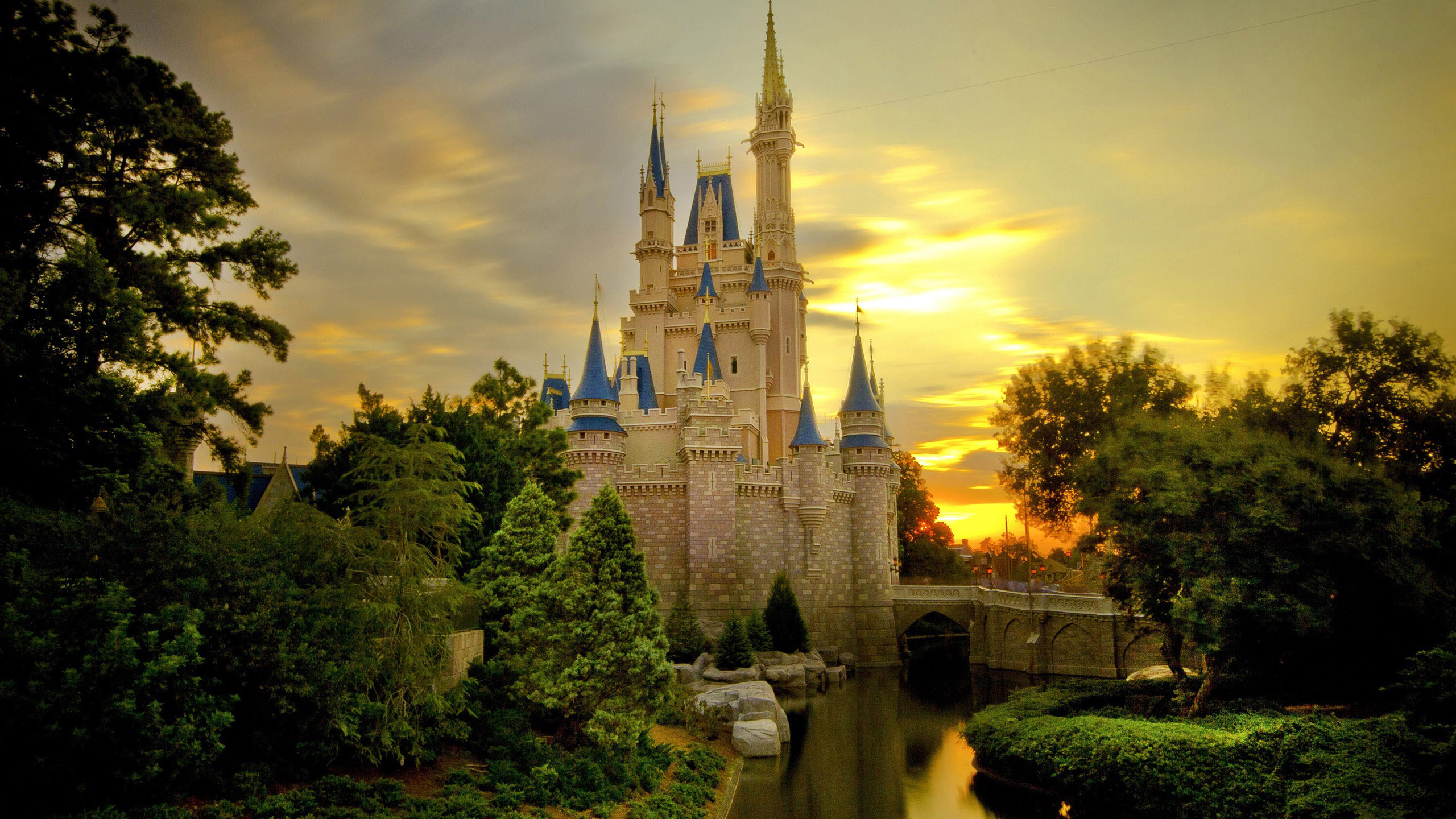 Disney Castle Background Wallpaper