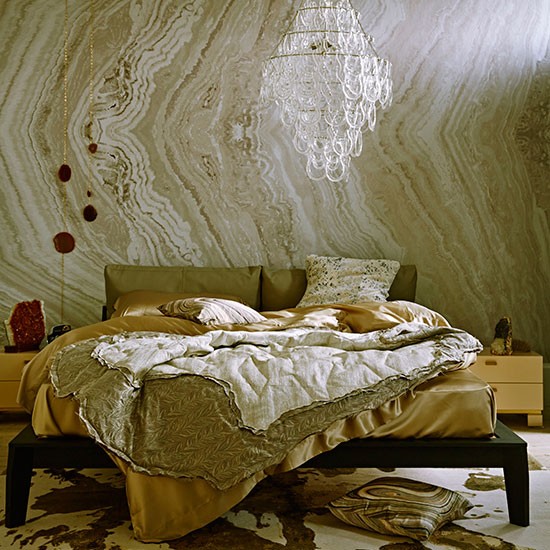 With Gold Marble Effect Wallpaper How To Decorate