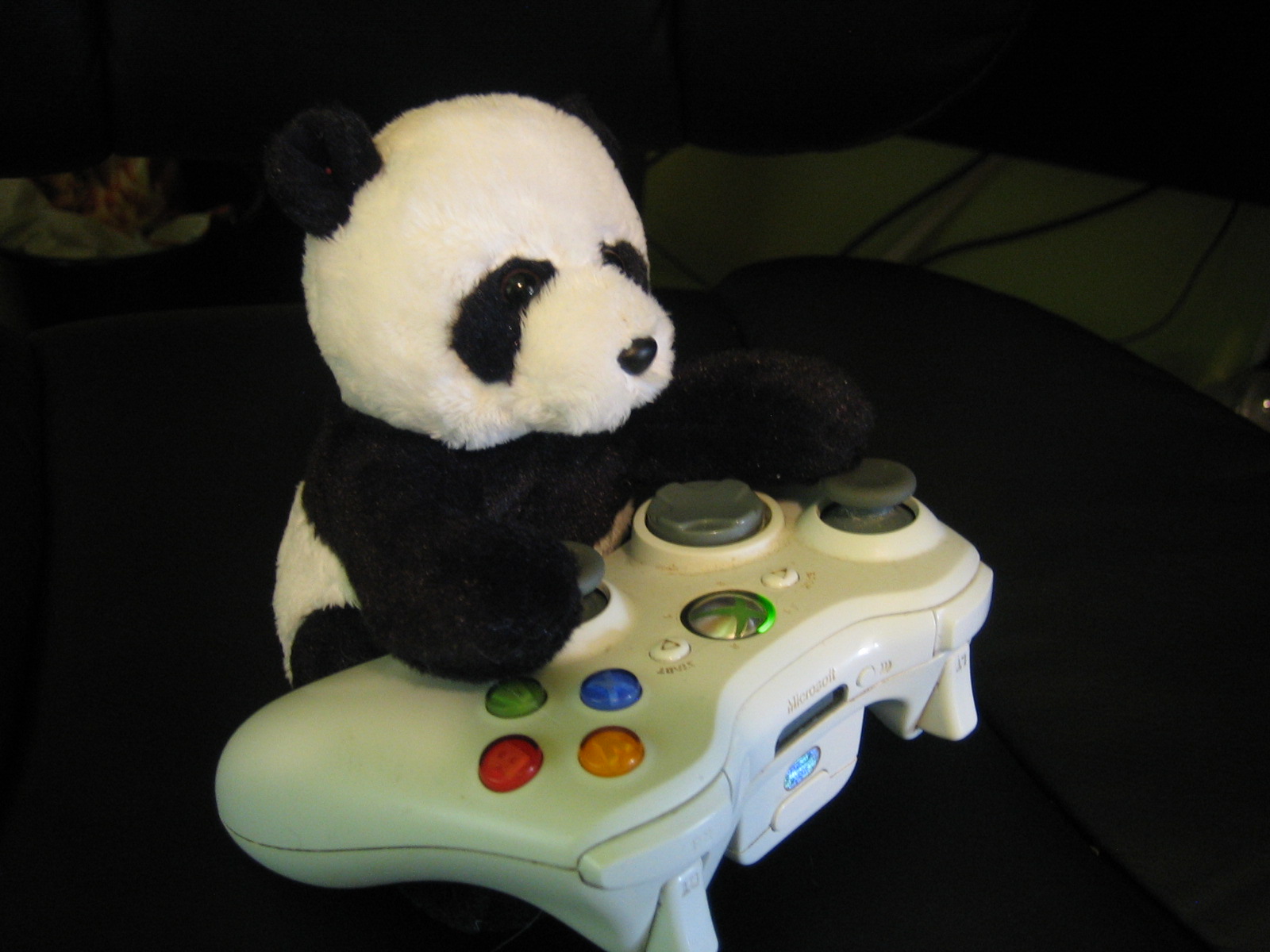 Gamer Panda by Voodou on