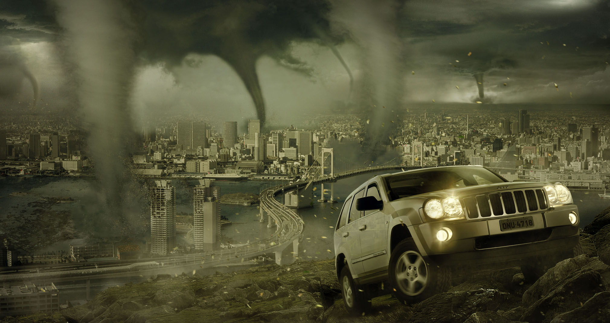 Tornado City HD Wallpaper