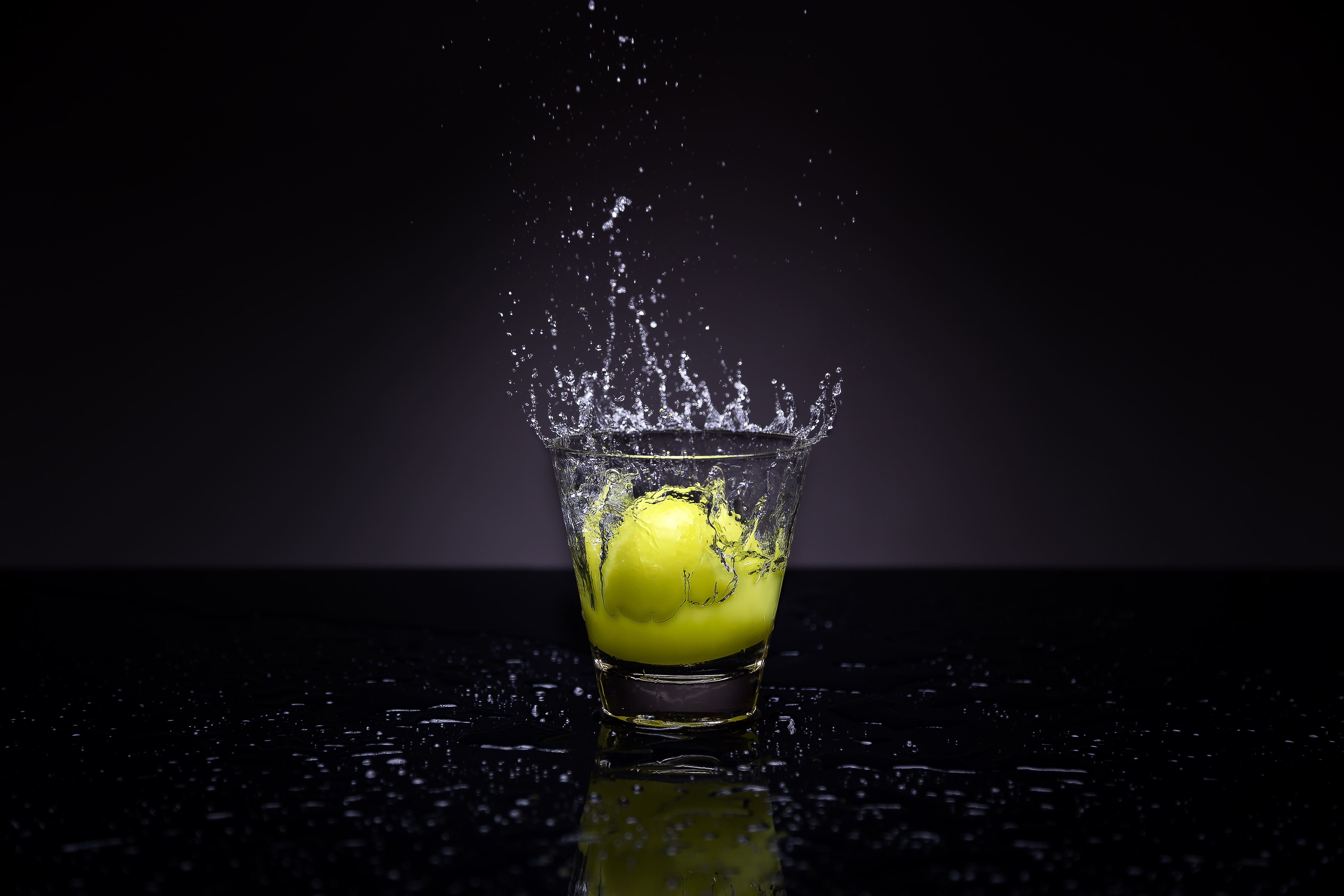 Lemon Splash Photography HD 4k Wallpaper Image