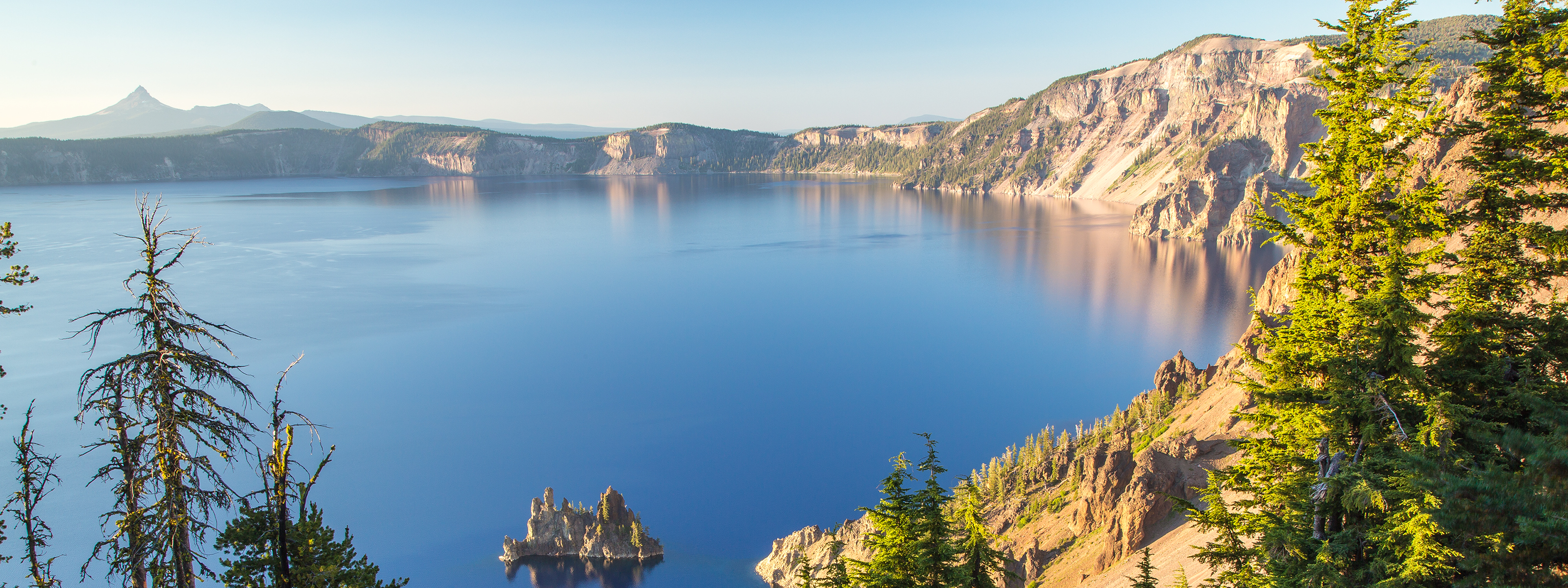 Crater Lake Wallpaper Picture