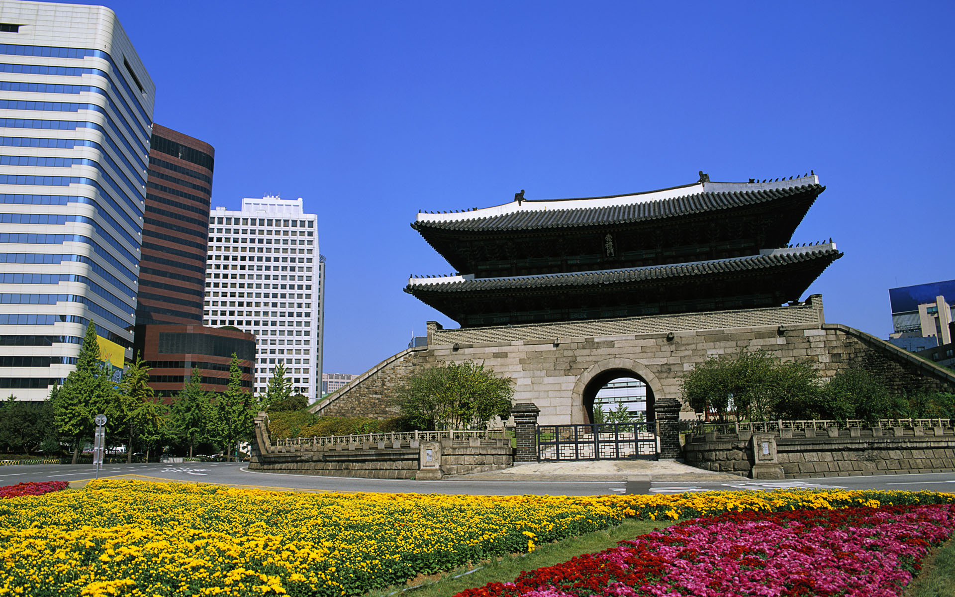 Korean Town Wallpaper And Image Pictures Photos